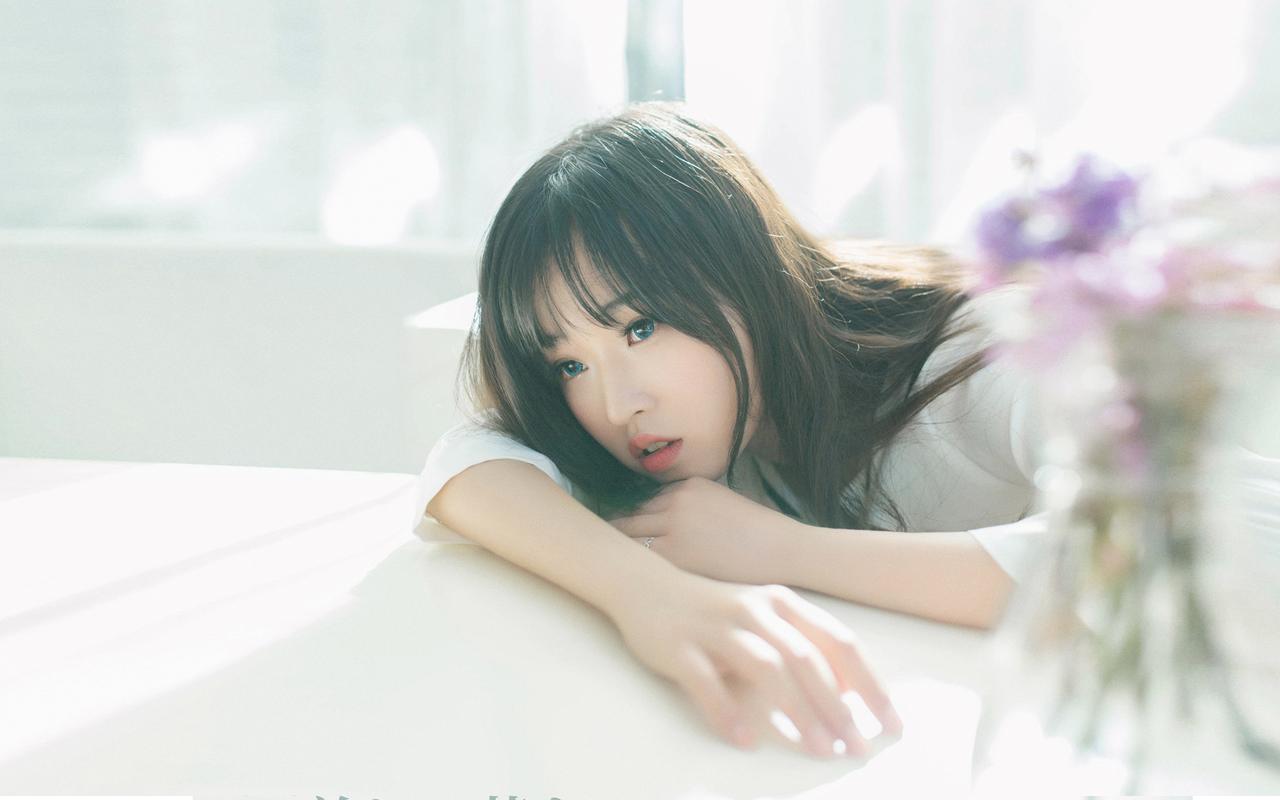 王沪宁出席全方位扩大国内需求调研协商座谈会